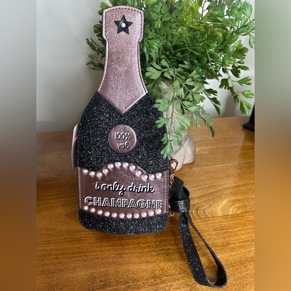 Skinny Dip Champagne Bottle Bag NWT